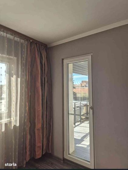 Vand apartament 2 camere , ultracentral, renovat ,utilat si mobilat - 2