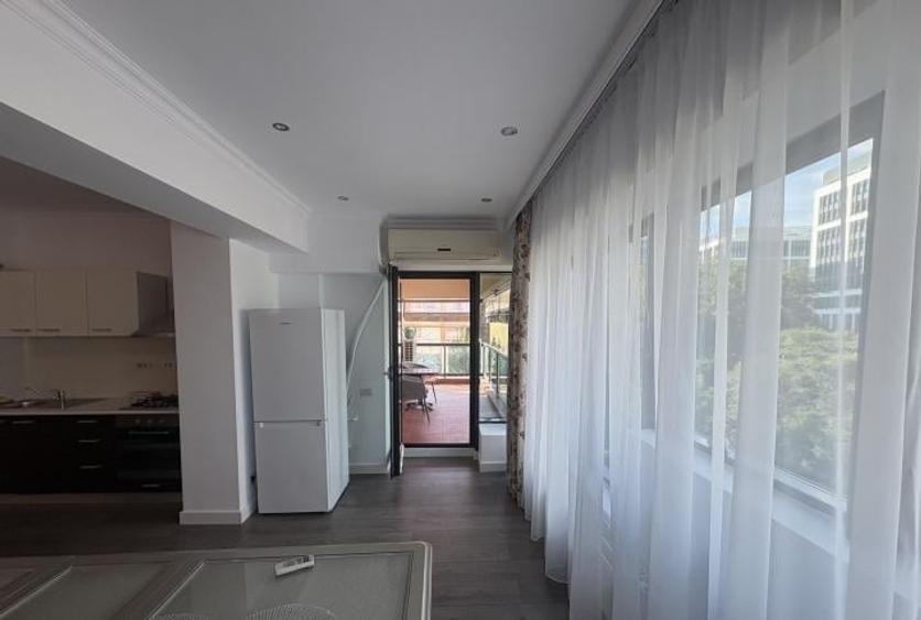 Apartament cu 3 camere decomandat în Grozăvești