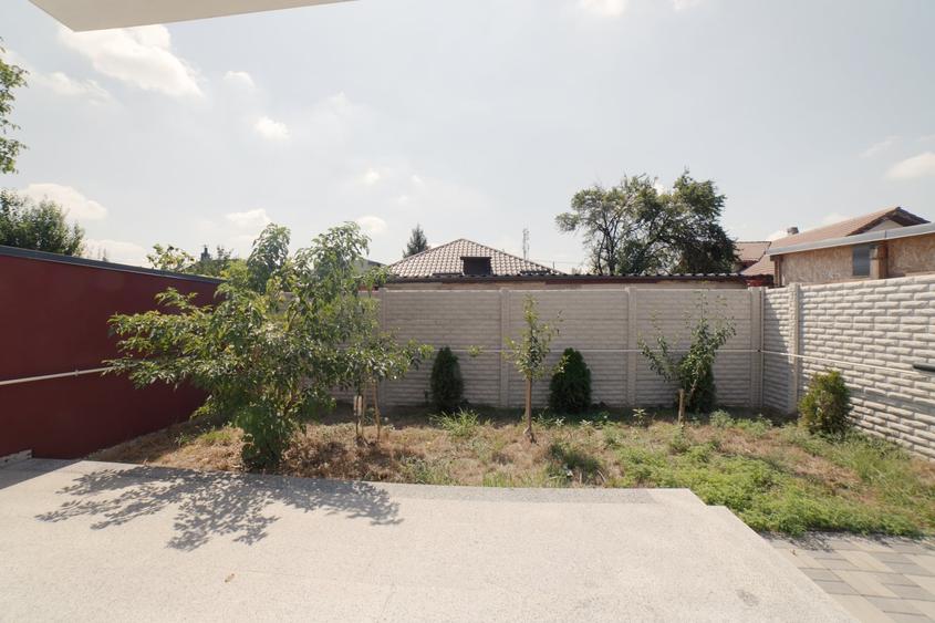 Casă individuală cu 5 camere cu Canalizare în Chitila
