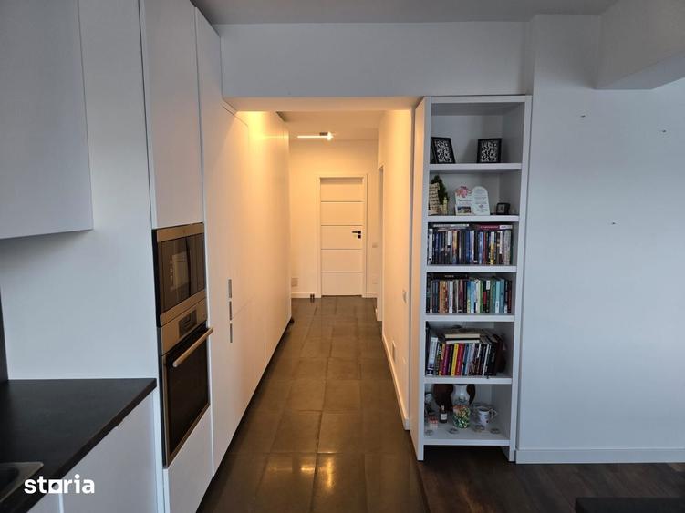Apartament cu 3 camere în Zorilor
