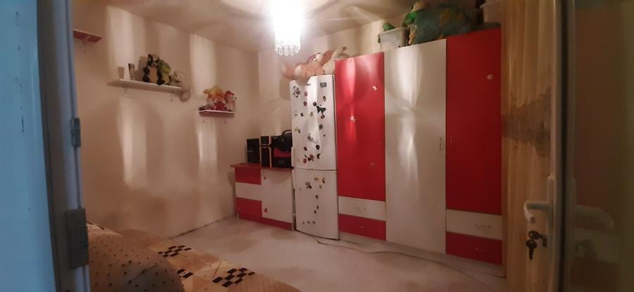 Vand apartament cu 2 camere Str.Tineretului - 6