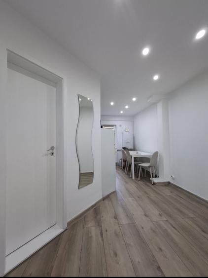 Apartament cu 2 camere în Lipovei