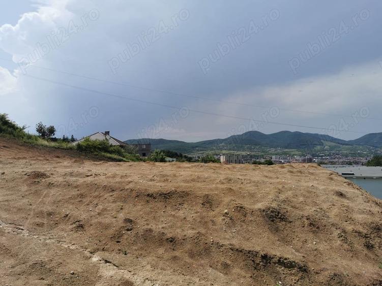 Teren de 750 mp, în Central