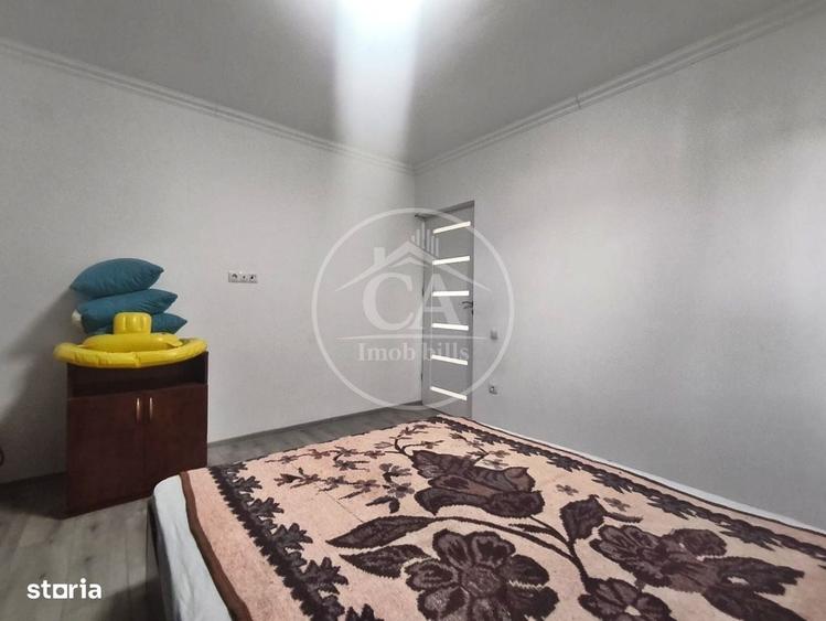 Casă cu 4 camere decomandat în Sântandrei