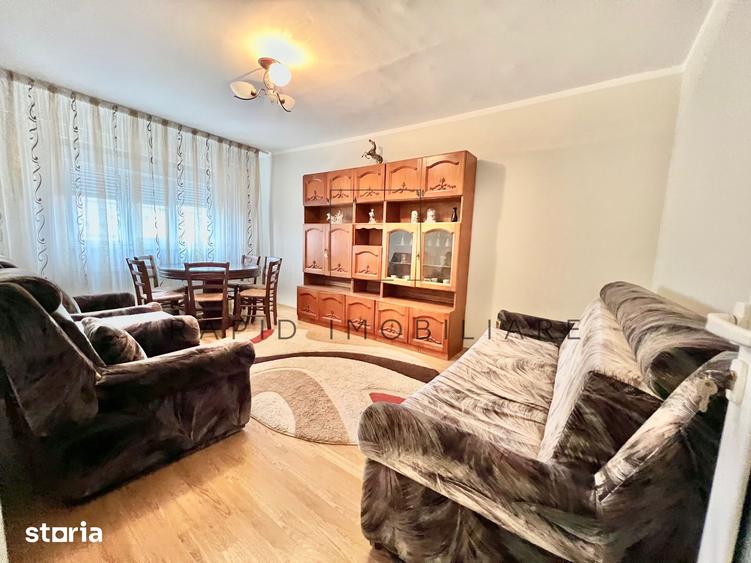 Apartament cu 2 camere decomandat în Micro 21