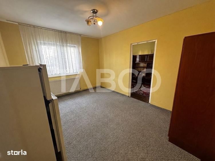 Apartament cu 2 camere nedecomandat în Cedonia