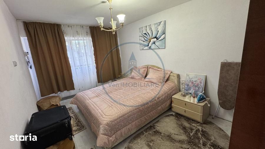 Casă cu 3 camere cu Teren 2678 Mp în Mărișelu