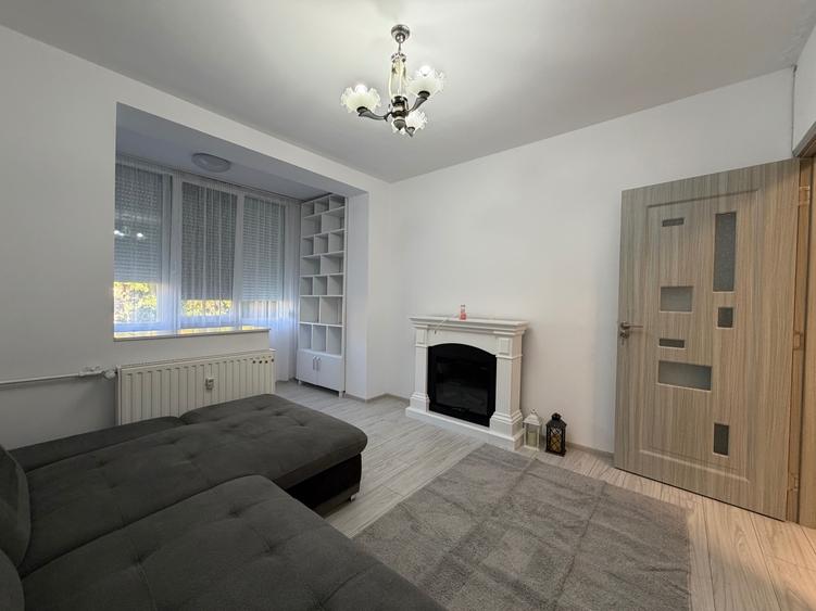 Apartament cu 2 camere decomandat în Rogerius