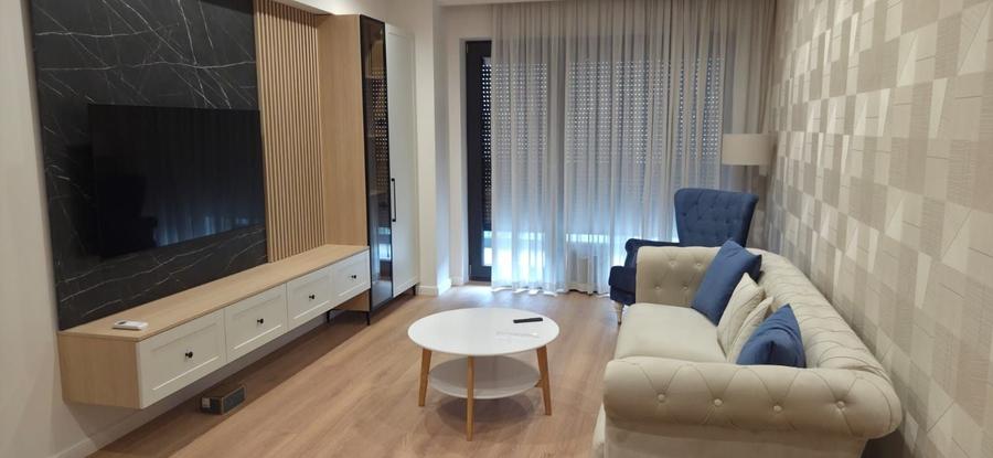Apartament cu 2 camere decomandat în Valea Fânațului