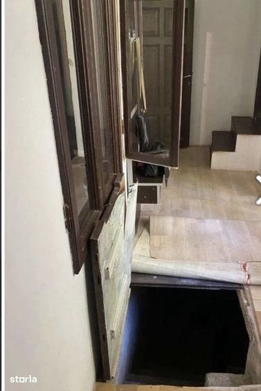 Casă cu 2 camere decomandat cu Teren 65 Mp în Foișorul de Foc