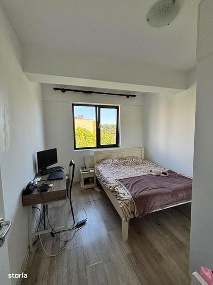 Apartament cu 4 camere în Central