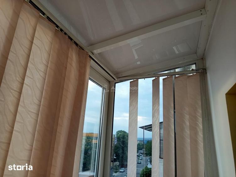 Apartament cu 2 camere semidecomandat în Ultracentral