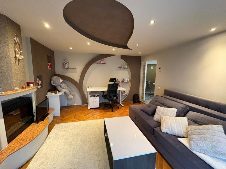 Apartament cu 4 camere, mobilat în Mărăști