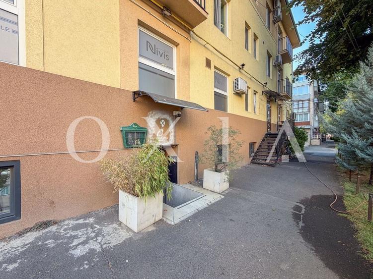 Spațiu comercial, de 70 mp, în Complex Studențesc