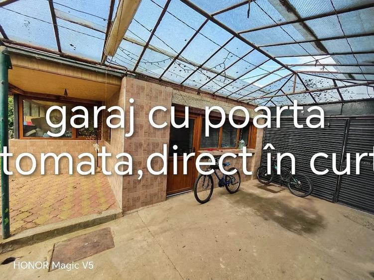 Casă cu 6 camere cu Teren 907 Mp în Moșnița Nouă