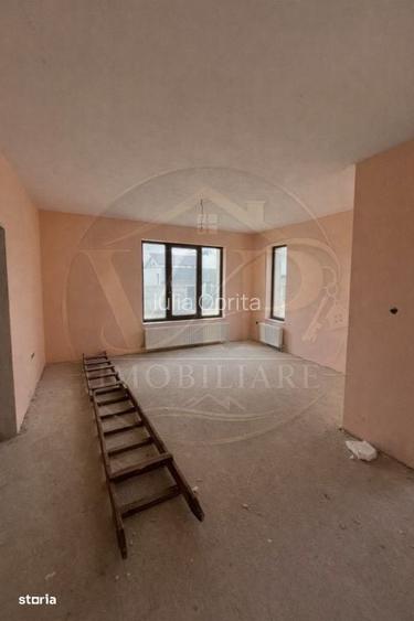 Casa individuala cu 6 camere,357 mp teren,Orizont