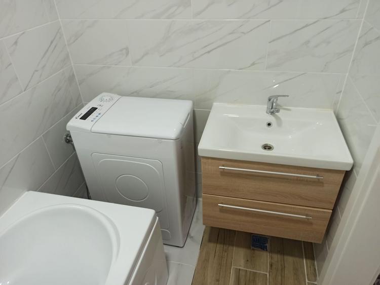 Apartament cu 2 camere semidecomandat, mobilat în Nord-Vest