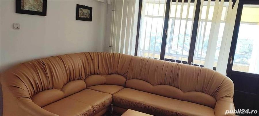 Apartament cu 3 camere decomandat în Crihala