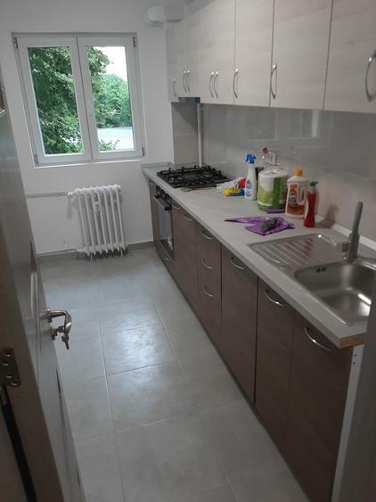 Apartament cu 2 camere decomandat în Ștefan cel Mare