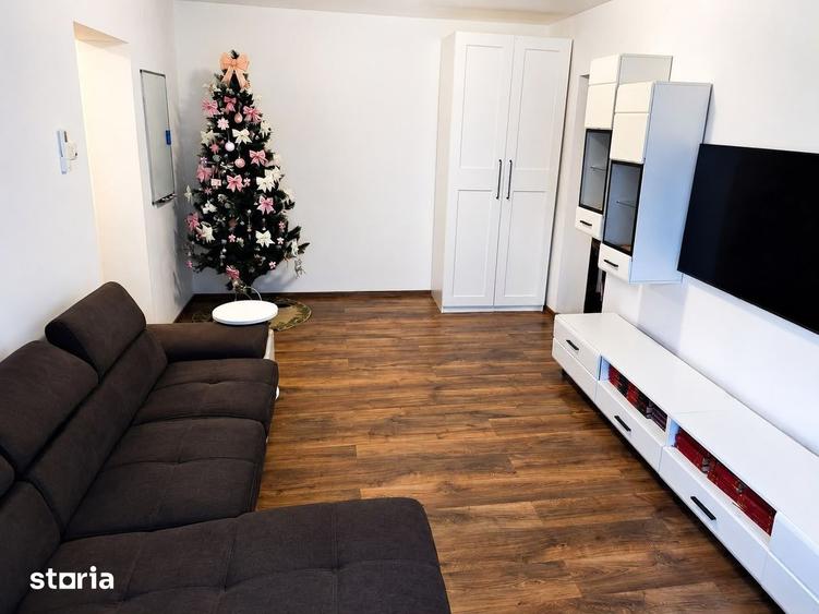 Apartament cu 2 camere semidecomandat, mobilat în Tipografilor