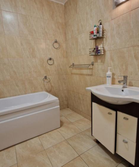 Apartament 3 camere ,55 mp+terasa 25mp ,zona Stejarului ,Flo - 5