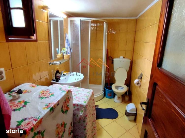 Casă cu 3 camere în Răgman