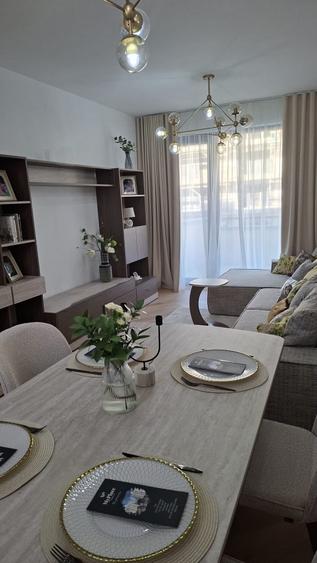 Apartament cu 3 camere decomandat în Pipera