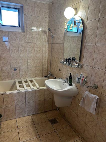 Apartament cu 2 camere semidecomandat în Exterior Vest