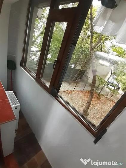 De inchiriat apartament cu o camera Micro 21 Galati, part... - 8