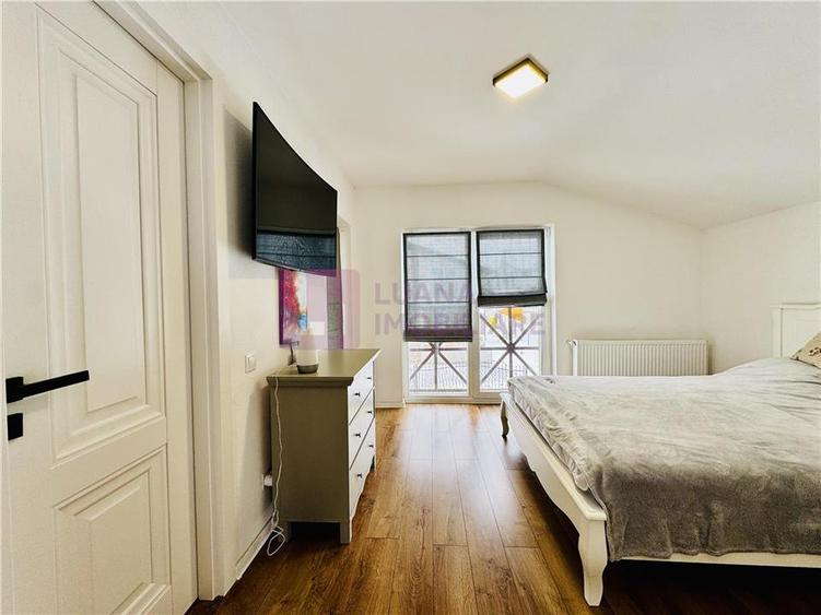 Duplex cu 4 camere cu Canalizare în Daia
