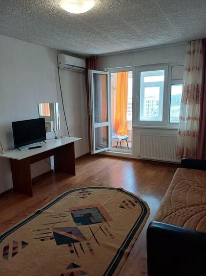 Apartament cu 2 camere decomandat, mobilat în Brâncoveanu