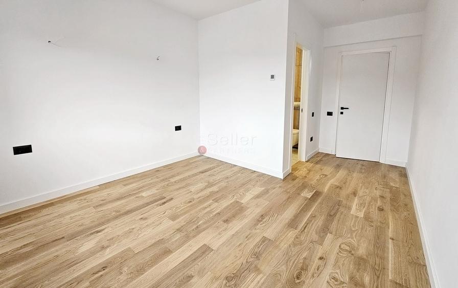 Apartament cu 3 camere decomandat în Brașovul Vechi