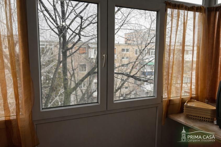 Apartament cu 2 camere semidecomandat în Micro 14