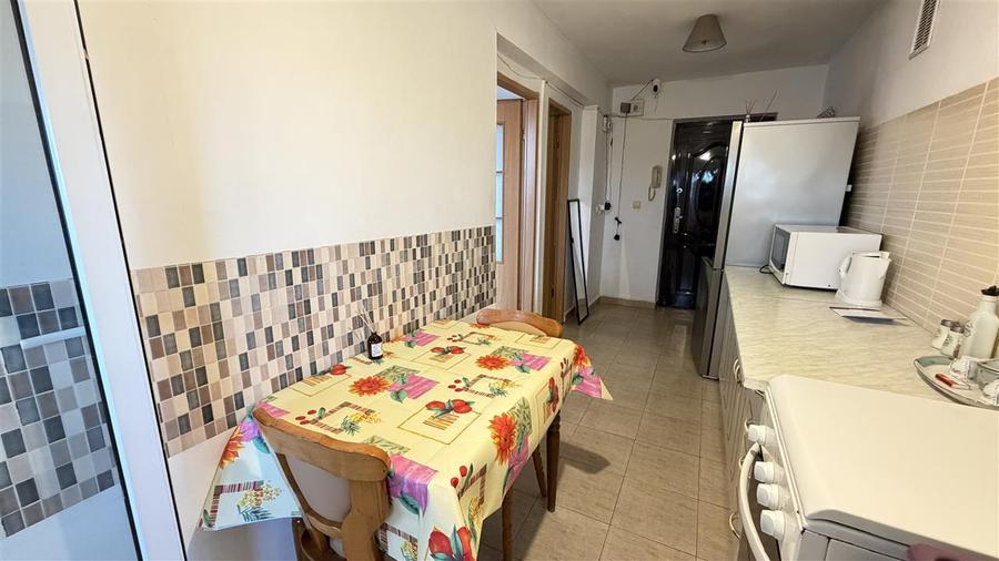 Garsonieră decomandată în Nufărul