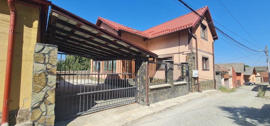Casă individuală cu 3 camere cu Canalizare în Tărlungeni