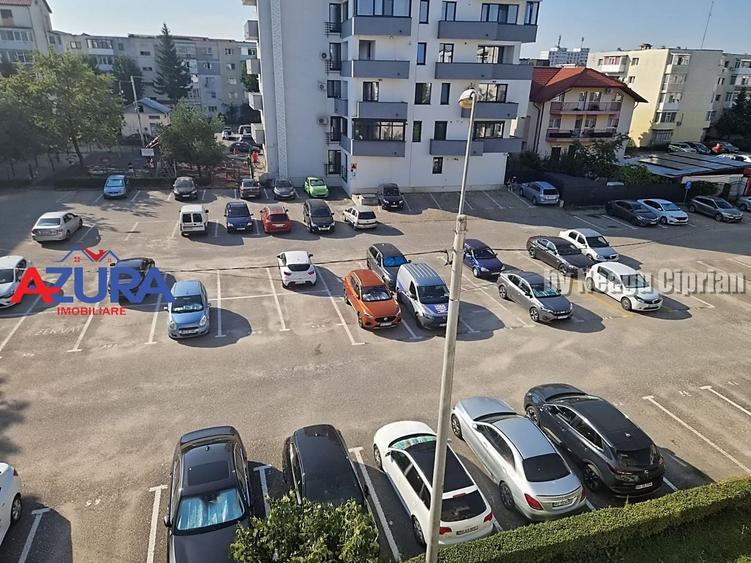 Apartament cu 3 camere decomandat, mobilat în Găvana 3
