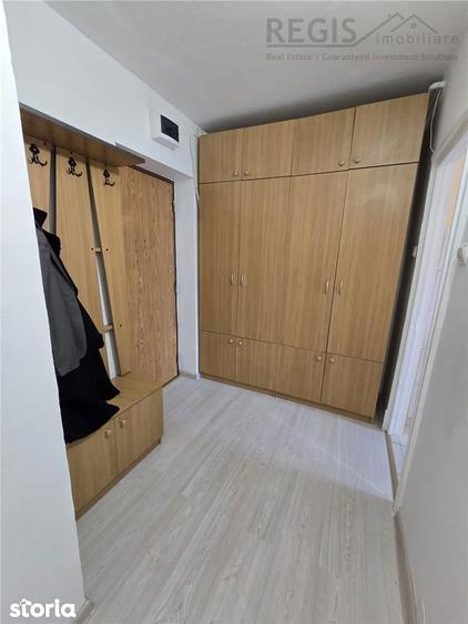 Apartament cu 2 camere semidecomandat în Valea Cetății