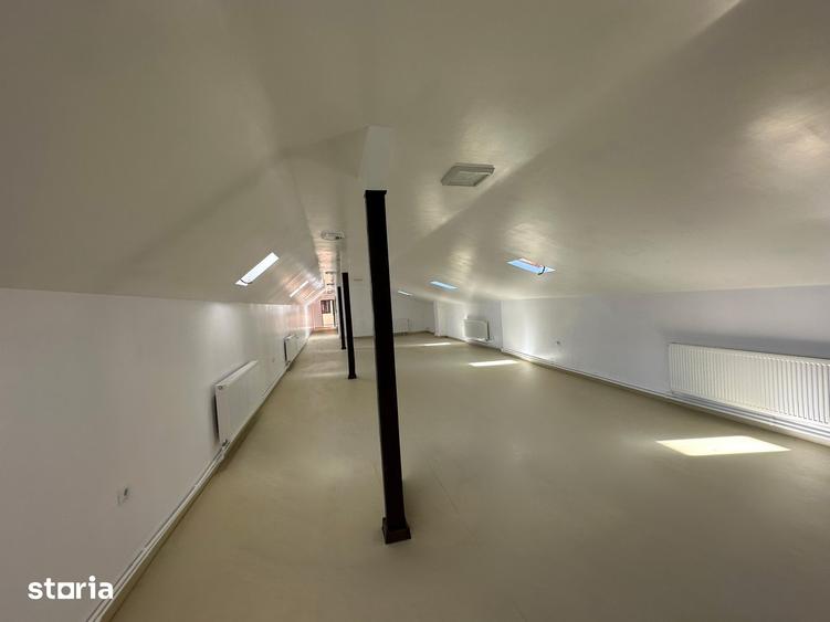 Spațiu comercial, de 2,550 mp, în Pietroșani