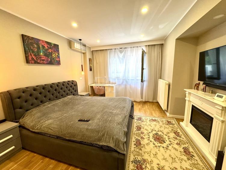 Apartament cu 3 camere semidecomandat în Băneasa