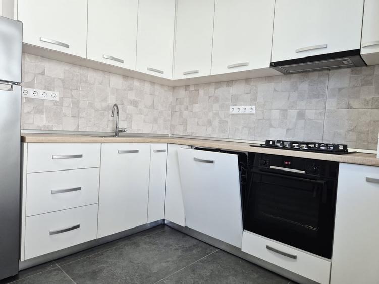 Apartament cu 3 camere de închiriat | Zona Tribunalului – Piața Avram Iancu - 2