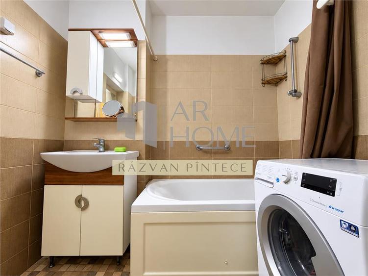 Duplex cu 5 camere cu Canalizare în Republicii