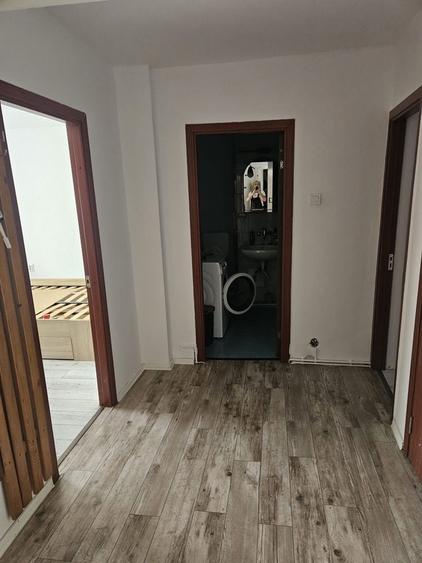 Apartament cu 2 camere decomandat, mobilat în Mărăști