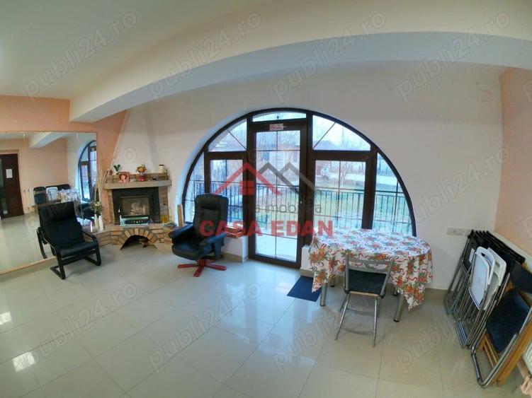 Casă cu 6 camere cu Teren 1412 Mp în Breaza de Jos