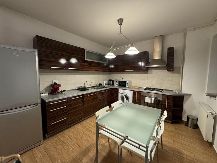 Apartament cu 2 camere decomandat, mobilat în Herăstrău
