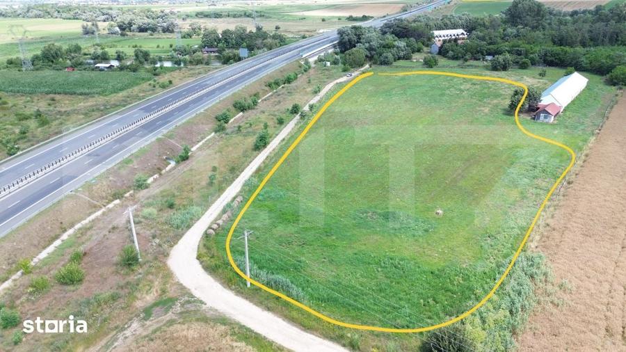 Teren de 17472 mp, în Central