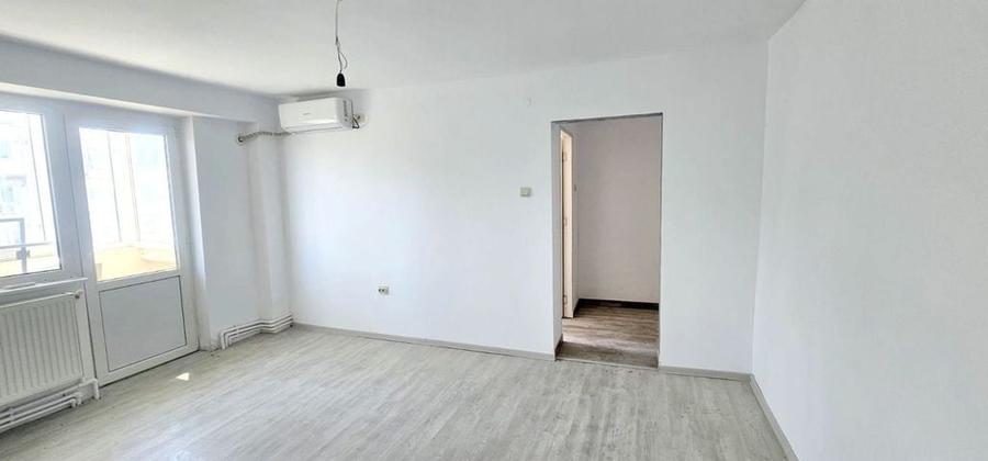 Apartament cu 2 camere decomandat în Viziru 3
