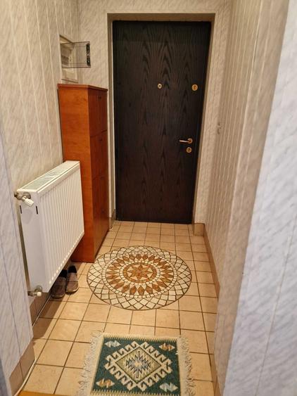 Apartament cu 2 camere decomandat în Petros