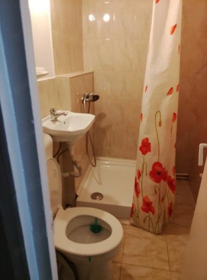 Garsonieră decomandată în Tudor Vladimirescu