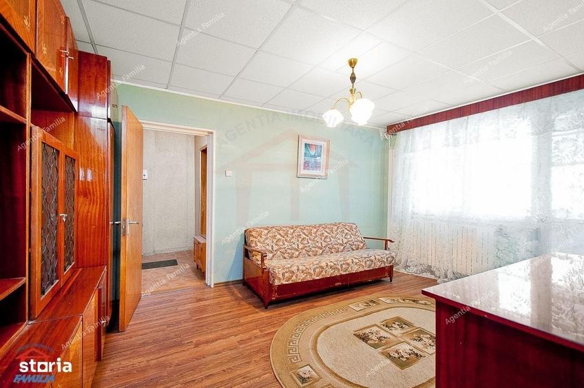 Apartament 2 camere, semidecomandat, etaj 9 Tiglina 2 - 7