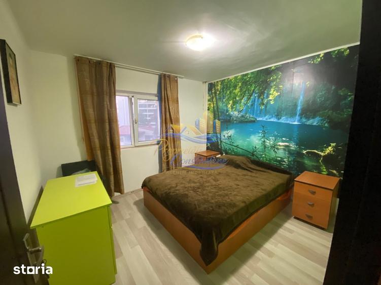 Apartament cu 3 camere decomandat în Tomis Nord